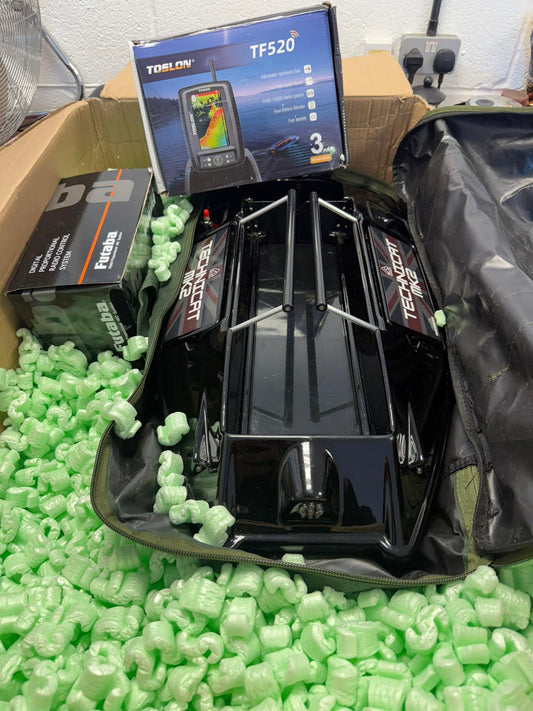 Ex Demo Technicat MK2 Bait Boat & Toslon 520 Sonar