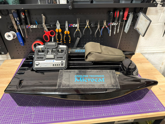Microcat MK1 Bait Boat & Fulcrum Echo Sounder