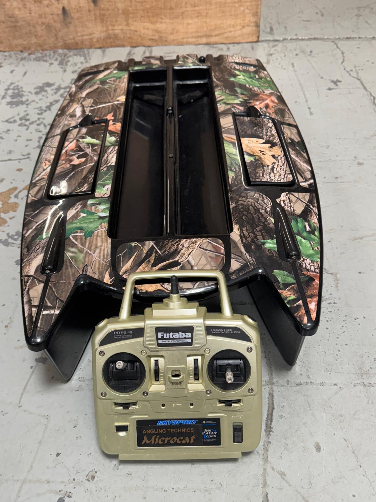 Reconditioned Angling Technics Microcat MK1 Bait Boat Woodland Camo